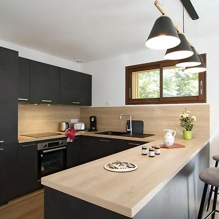 Aparthotel Provencal By Leavetown Vacations